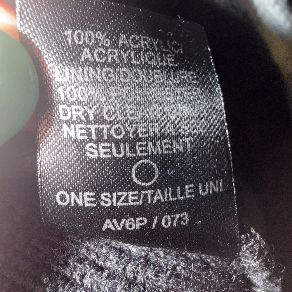 THE NORTH FACE  Infant Size Black‎ & Grey Embroidered Beanie Knit Hat